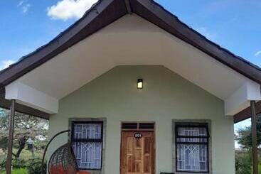 هتل Penety Amboseli Resort