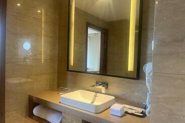 هتل Ramada Encore By Wyndham Amritsar Airport