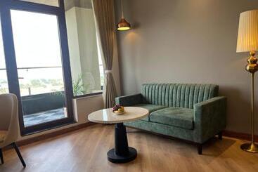 هتل Ramada Encore By Wyndham Amritsar Airport