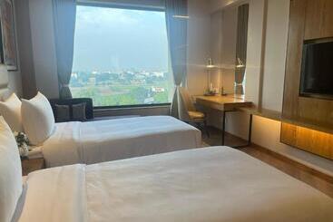 هتل Ramada Encore By Wyndham Amritsar Airport