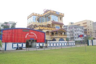 هتل Shyamali And Events