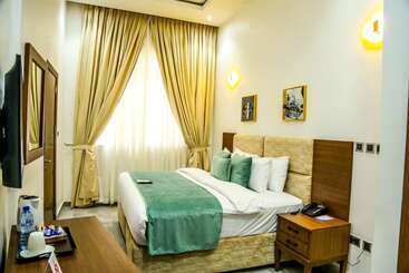 هتل Stratton 38 Asokoro