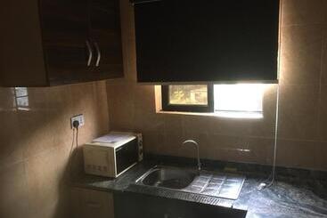 هتل Studio By Troy