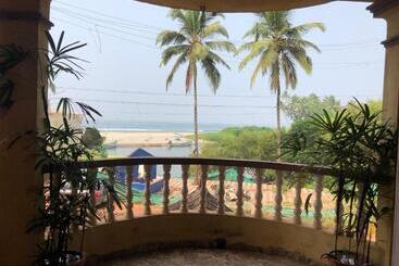 酒店 Thomas Beach Guesthouse