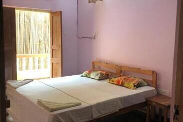 酒店 Thomas Beach Guesthouse