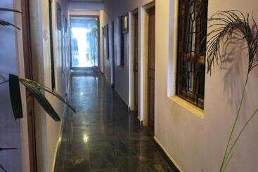 酒店 Thomas Beach Guesthouse