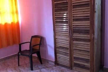 酒店 Thomas Beach Guesthouse