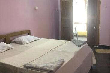 酒店 Thomas Beach Guesthouse