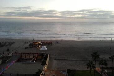 Oceana Casa Del Mar