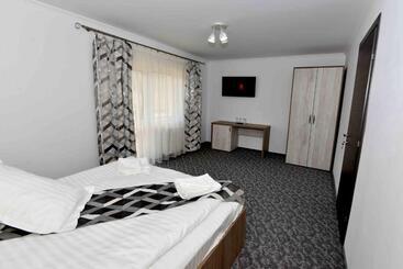 پانسیون Camere De Inchiriat Valea Prahovei