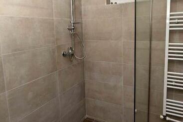 پانسیون Camere De Inchiriat Valea Prahovei