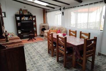 پانسیون Hostal La Posada De Ollanta