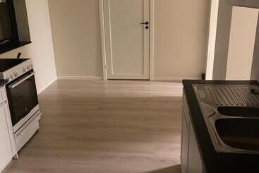 Пансион Rom # 3 Appartmenthotel Oslo Adress Isabels Vei 16