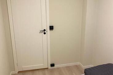 Пансион Rom # 3 Appartmenthotel Oslo Adress Isabels Vei 16