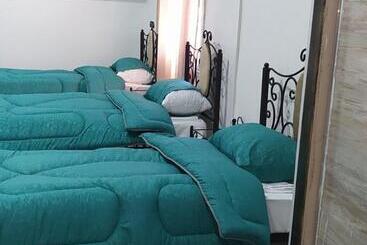 هاستل Motel Greenland