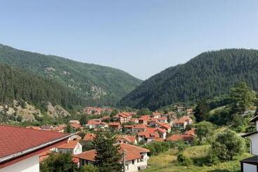 Alpine Nest: 6km To Ski Slopes