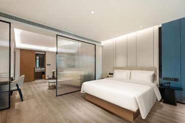 Atour Hotel Quanzhou Jinjiang Sunshine Plaza