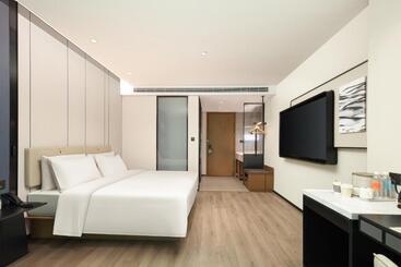 Atour Hotel Quanzhou Jinjiang Sunshine Plaza