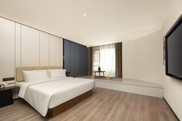 Atour Hotel Quanzhou Jinjiang Sunshine Plaza