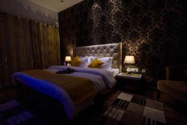 تختخواب و صبحانه Victorian Elegance Luxury Stays