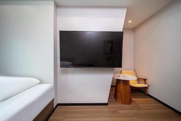 Hefei Tom