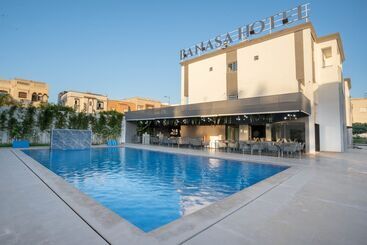 هتل Banasa Center