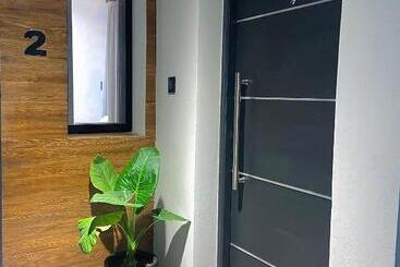 هتل Magnolia Suites