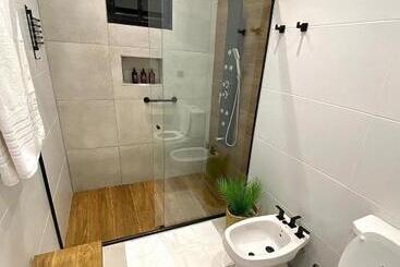 هتل Magnolia Suites