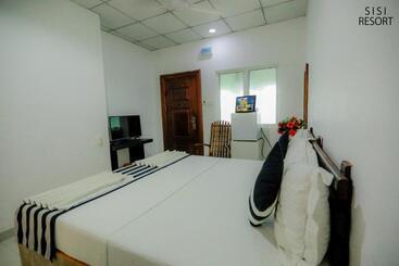 هتل Sisi Resort