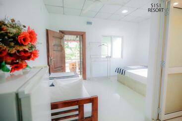هتل Sisi Resort