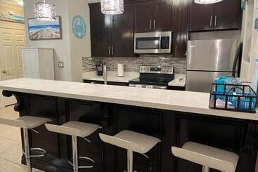 Jjs Beach Condo