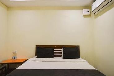 Oyo Hotel Sky Line