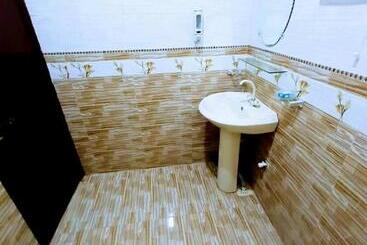 پانسیون Galaxy Inn Karachi