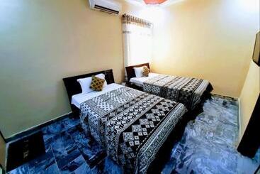 پانسیون Galaxy Inn Karachi