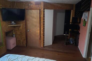 پانسیون Hostel Enea Homes