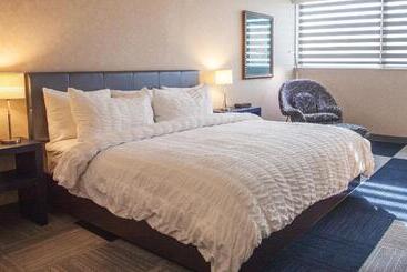 Rapid City Hotel Luxury Private Suites