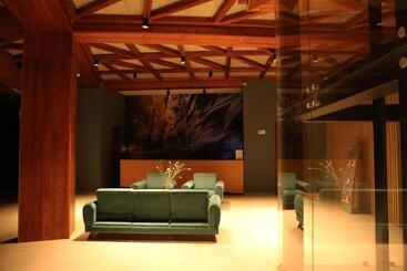 The Valley Residence & Spa   N410