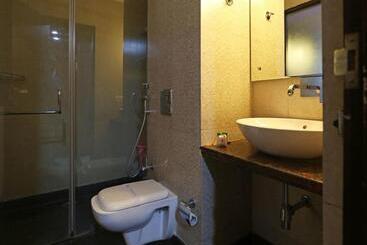Airpor Tbillions Group Of Hotels
