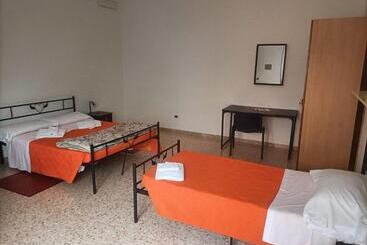 تختخواب و صبحانه Casa D Alunzio   Case Per Ferie In Ospitalita  Diffusa