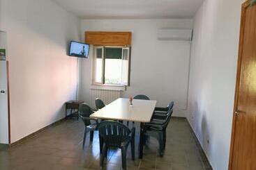 تختخواب و صبحانه Casa D Alunzio   Case Per Ferie In Ospitalita  Diffusa