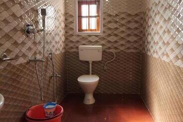 צימר The Transit Stay Guwati