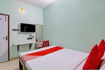 هتل Oyo Nirmal Guest House