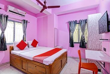 هتل Oyo Nirmal Guest House