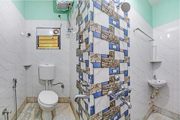 هتل Oyo Nirmal Guest House
