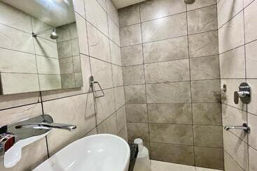هتل Rockbay ! Puri, Swimming Pool Lift And Parking Facility Near Sea Beach & Temple Breakfast Included