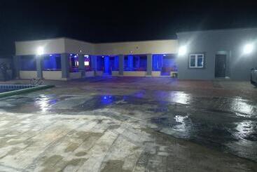 هتل Sapito Residence And Suite