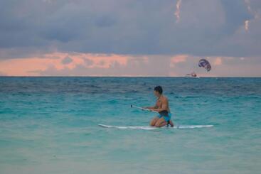 מלון דירות L Eau Bleue Boracay Condotel