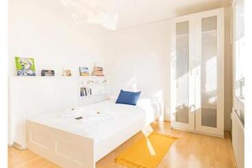 پانسیون Central London Flat Share