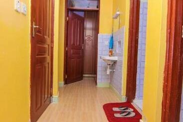 پانسیون Cherry Vasha Homes
