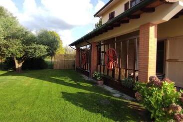 پانسیون Gli Ulivi Rooms